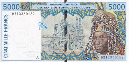 BCEAO 5000 Francs - Africaine - Scène de village - ND ( 1992-2003) - A (Côte-d\'Ivoire) - NEUF - P.113A