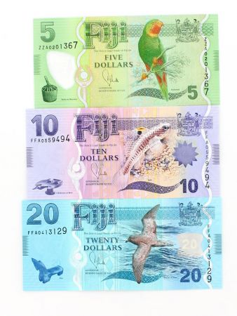 Fidji Lot 3 billets polymères 5 à 20 Dollars FIDJI