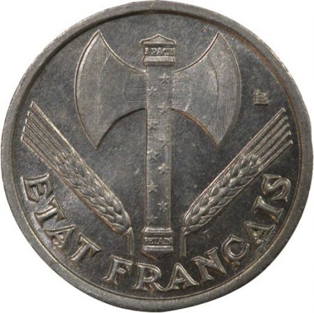 France Francisque - 50 Centimes - 1943 Paris, Légère