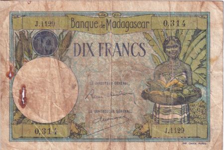 Madagascar 10 Francs - Femme - Agriculture - ND (1937-1947) - P.36