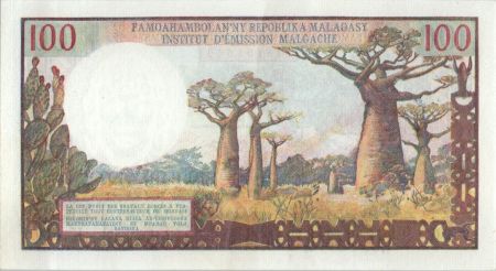 Madagascar 100 Francs Tissage , Arbres  - 1966