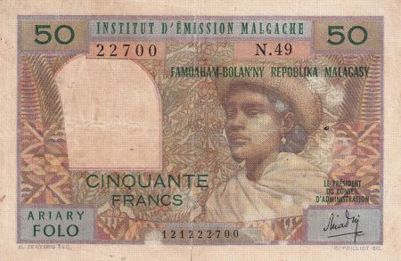 Madagascar 50 Francs - Femme à chapeau - ND (1969) - Série N.49 - P.61