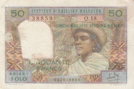Madagascar 50 Francs Femme à chapeau - 1969 - Série Q.18 - TTB - P.61