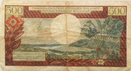 Madagascar 500 Francs Femme - ND (1966) Série N.1 - TB+