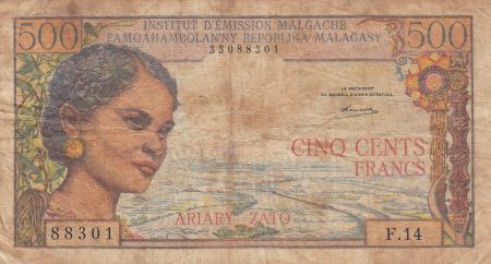 Madagascar 500 Francs Femme - ND1966 Série F.14